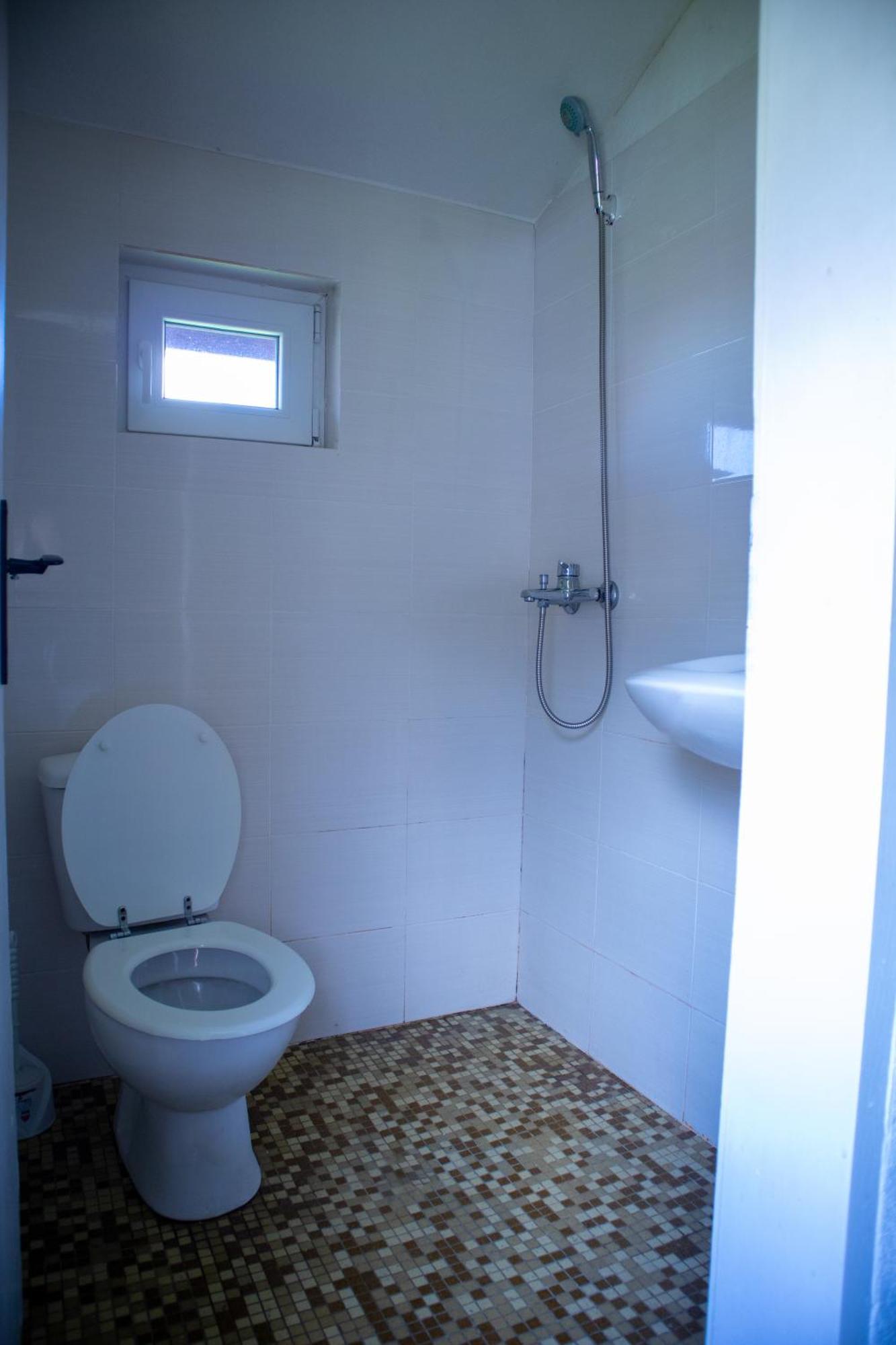 Alpin Guest House 사파레바바냐 외부 사진