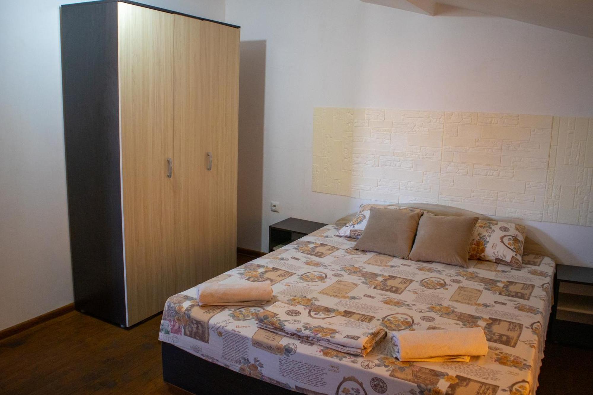 Alpin Guest House 사파레바바냐 외부 사진